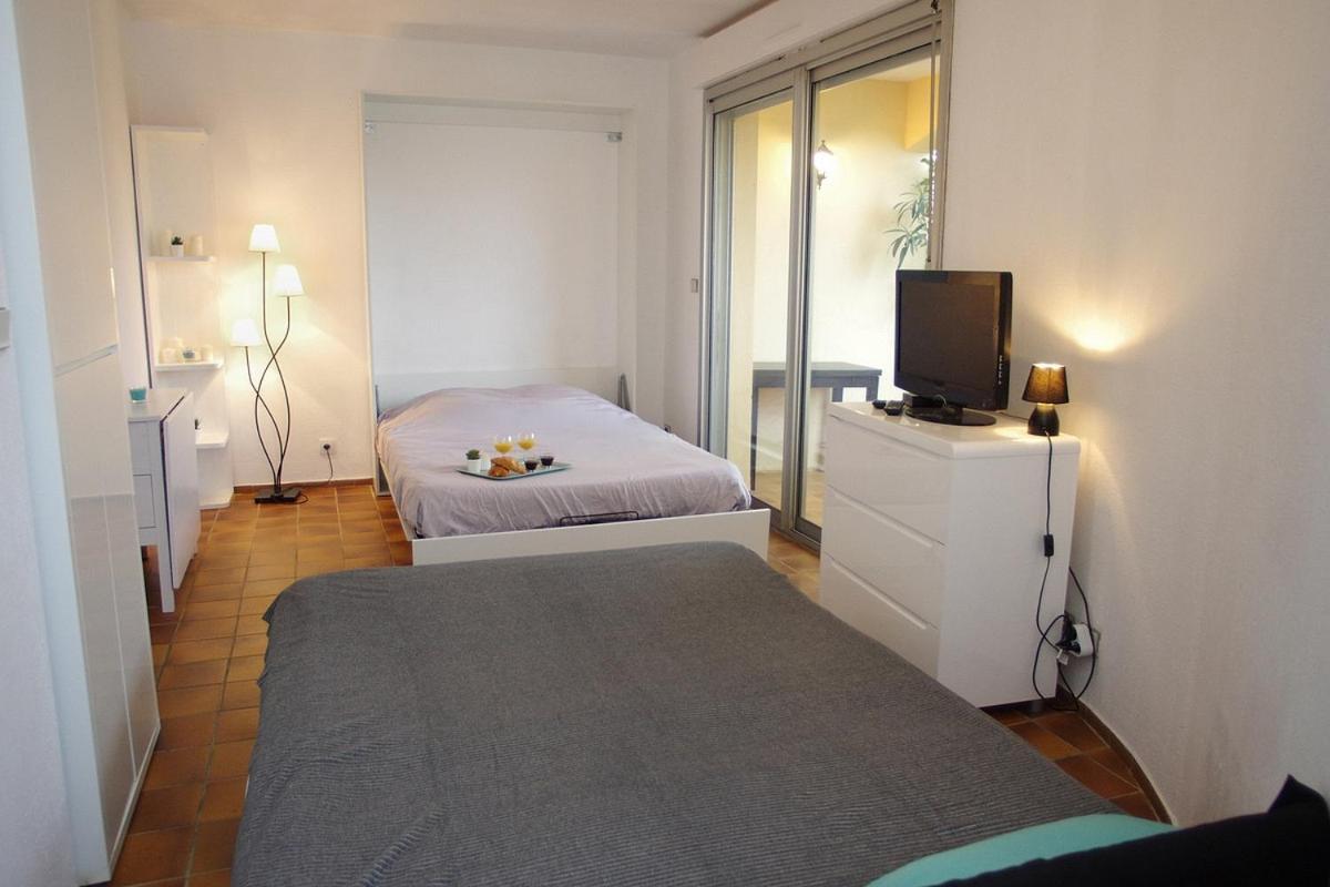 Studio, Les Foulquines, Plage Appartement *